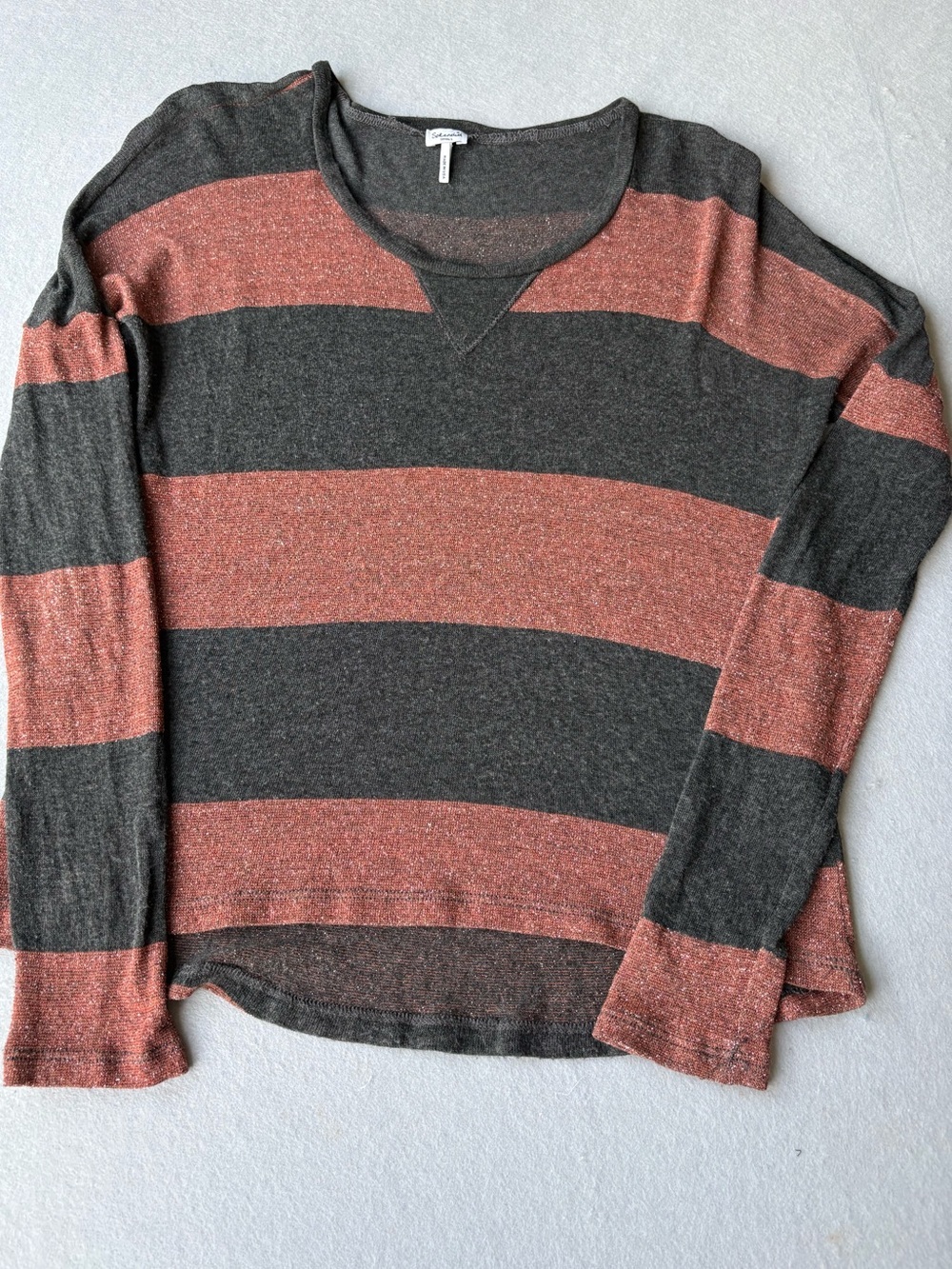 Splendid Metallic Striped Lightweight Pullover Sweater in Rust & Charcoal sz M